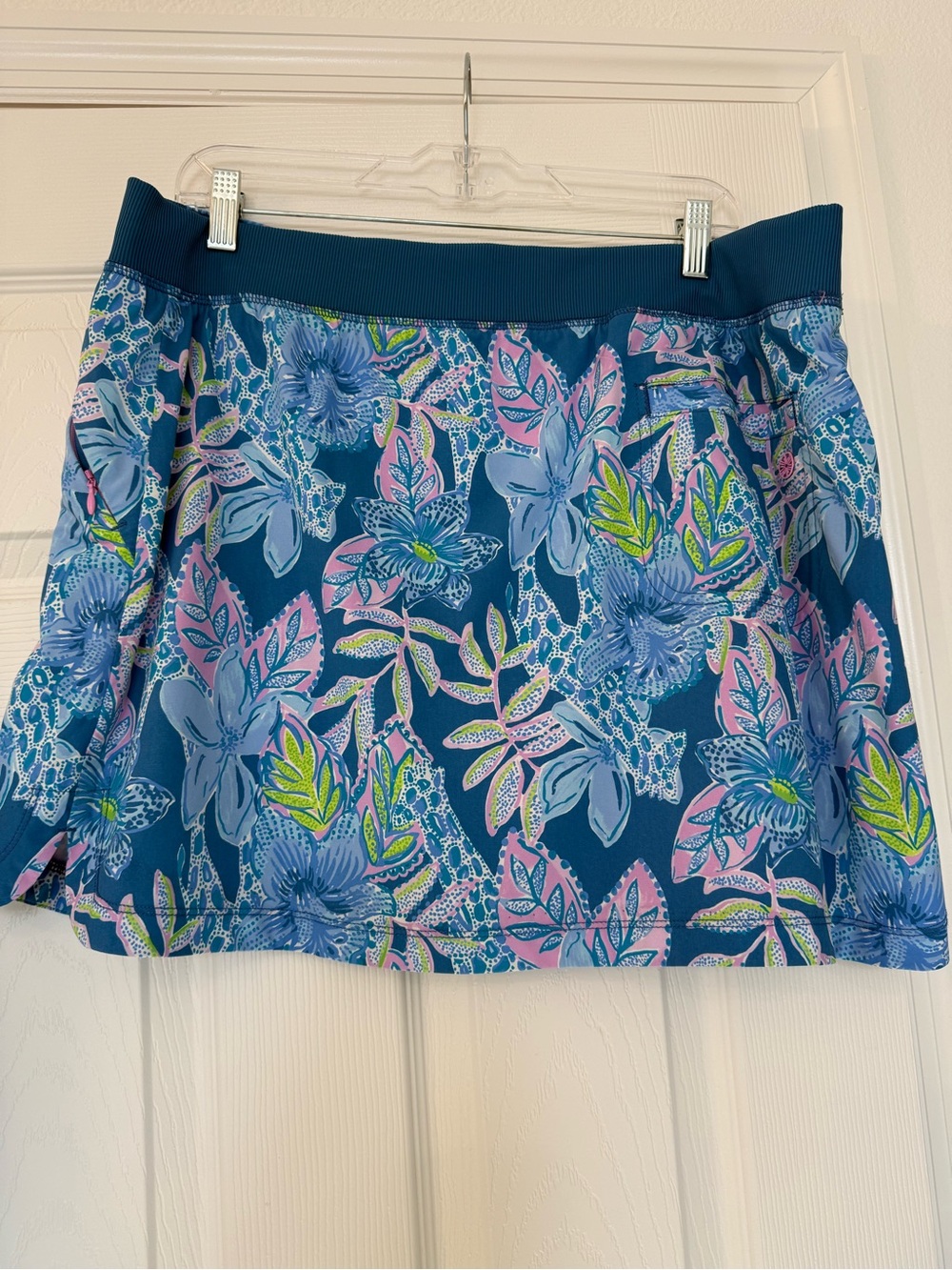 Lilly Pulitzer Navy Floral Print Skort with Pink & Light Blue Accents